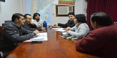 El intendente mantuvo una reunión para tratar la erradicación del viejo basural y los mini basurales clandestinos. 